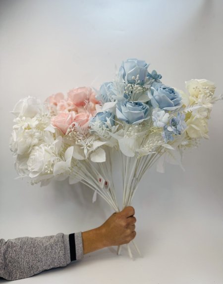 ورد جوري ضمة 8وردات طويل وثقيل مع زينة ياسمين